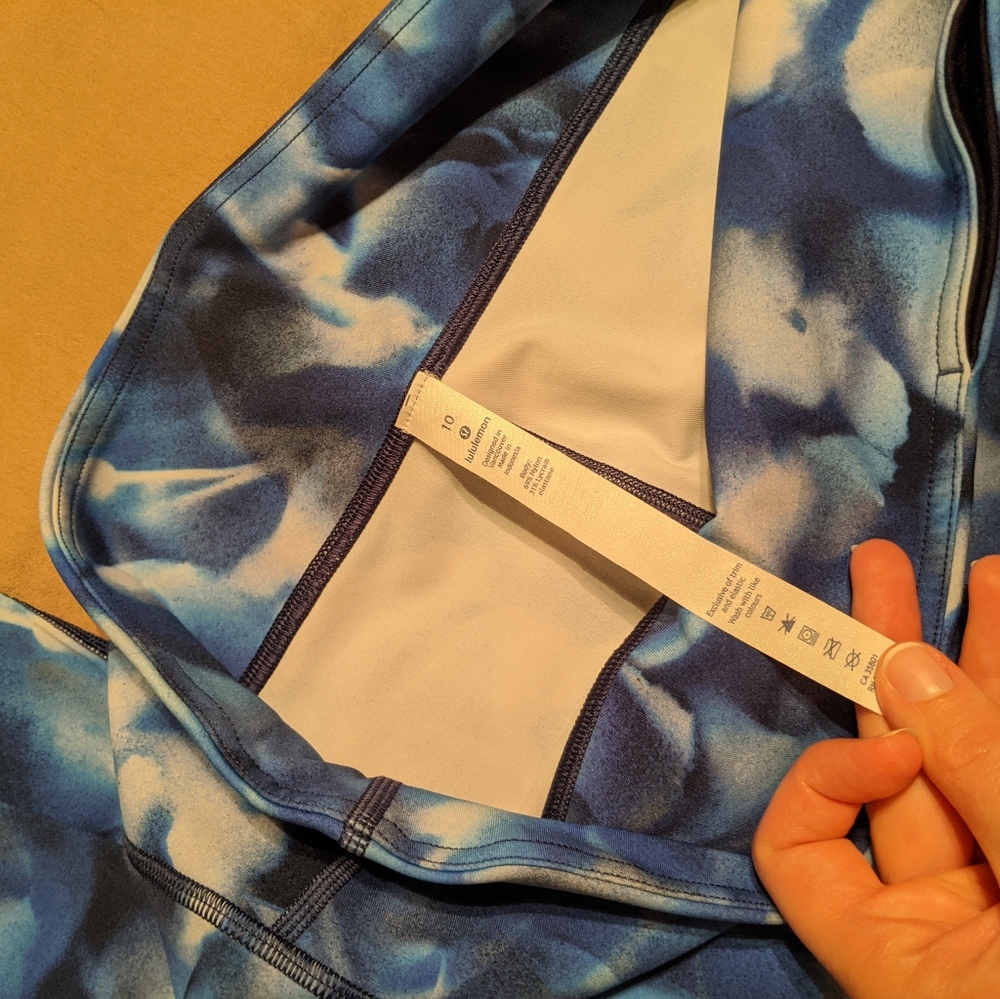 Lululemon leggings - Picture 3 of 6
